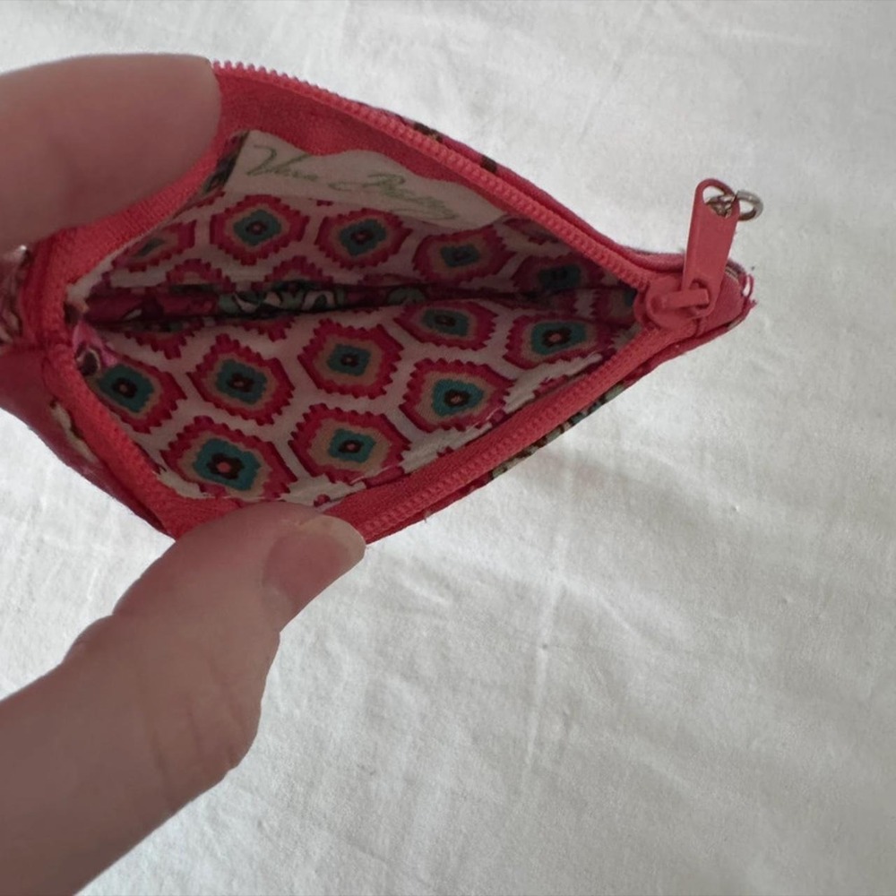 Vera Bradley Call Me Coral ID Keychain - Picture 7 of 7